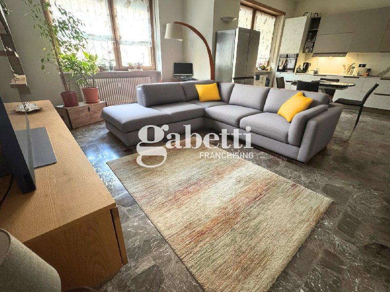https://www.gabettisantaritapozzostrada.it/Appartamento vendita Torino Via BUENOS AIRES, € 267.000, 3 camere, 130 mq, Primo piano
