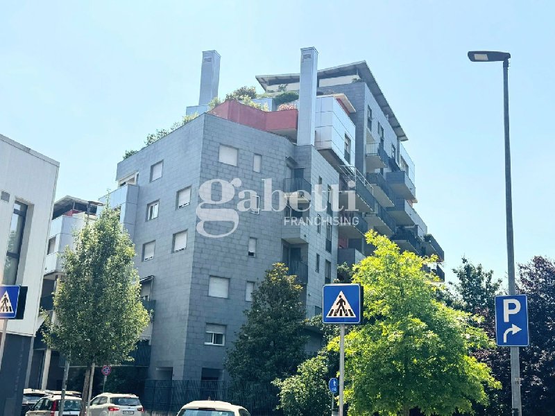 https://www.gabettisantaritapozzostrada.it/Appartamento vendita Torino Via Avellino, € 415.000, 2 camere, 140 mq, Nono piano